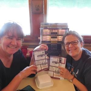 Meet your Posher, Lori